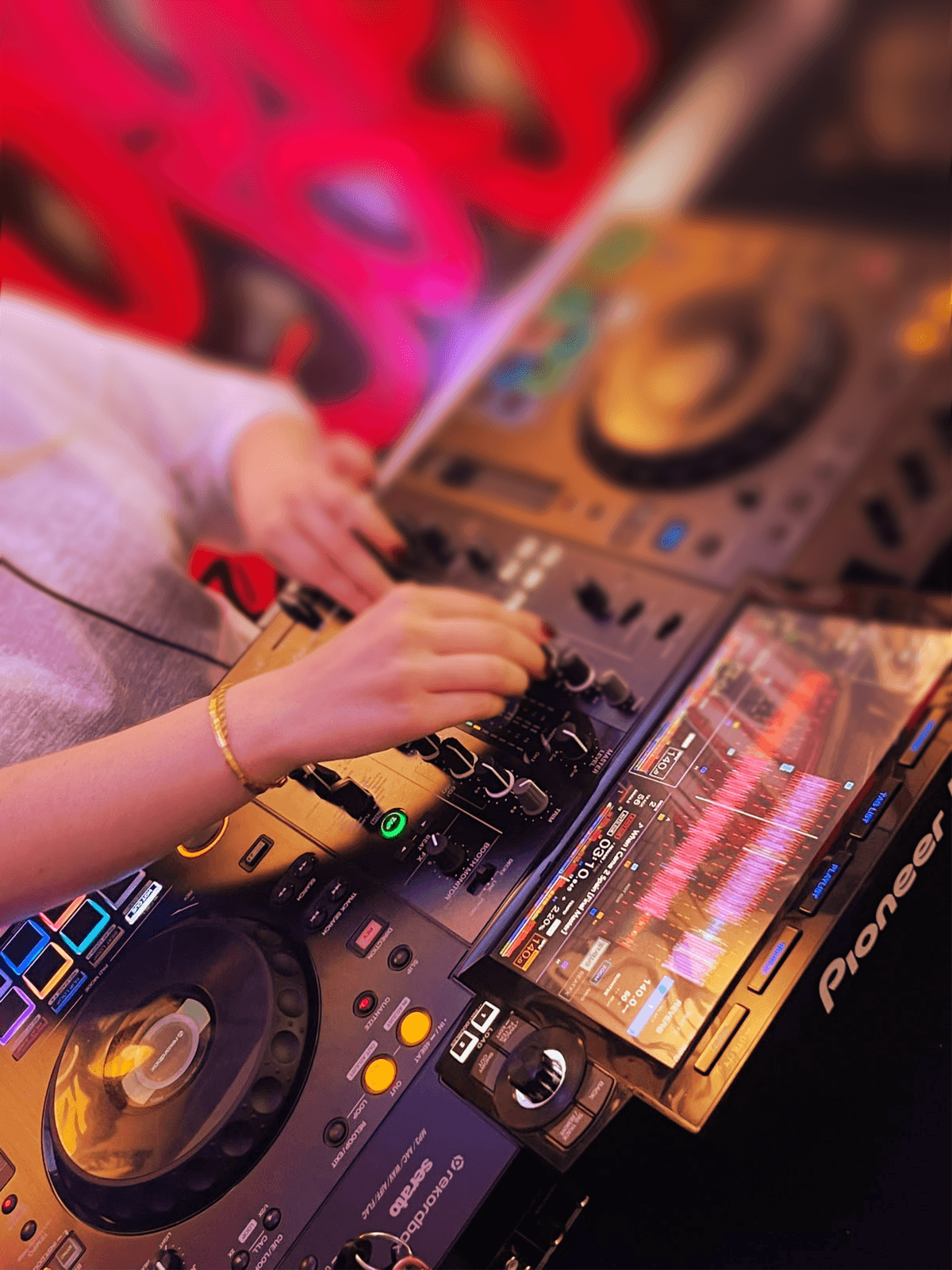 DJ Daisy